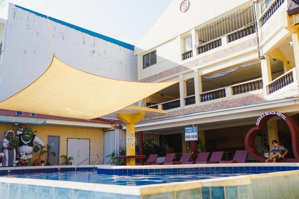 Suzuki Beach Hotel Олонгапо Екстериор снимка
